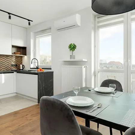 Stylowy Z Parkingiem By Renters Apartment Gdansk